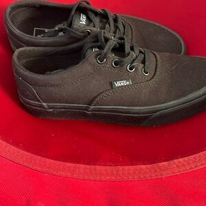 Black vans size 7